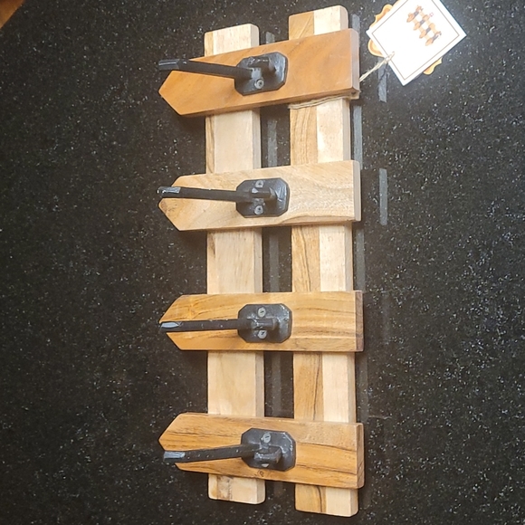 Picket Fence Coat Rack - Picture 1 of 8